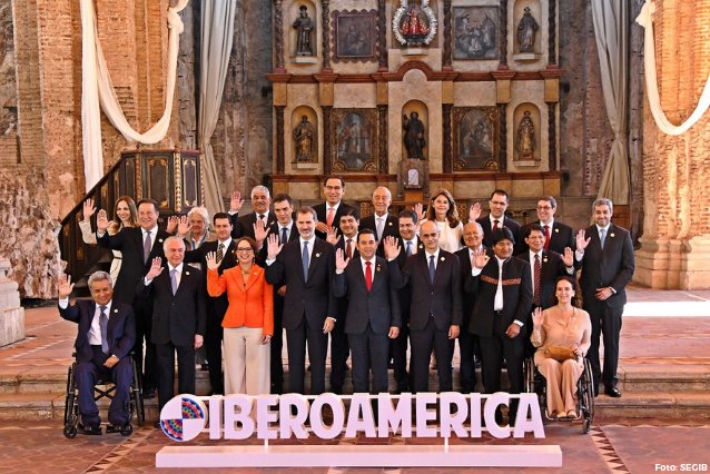 cumbre_iberoamericana_antigua.jpg