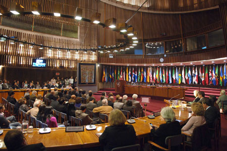 La Novena Cátedra Raúl Prebisch se realizó en la sede de la CEPAL en Santiago, Chile.