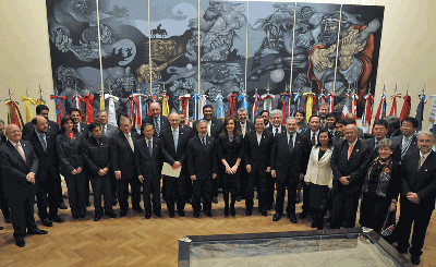 Asistentes a la V Reunión de Ministros de Relaciones Exteriores del Foro de Cooperación América Latina-Asia del Este (FOCALAE).