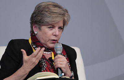 Alicia Bárcena, ECLAC Executive Secretary, said that the post-2015 agenda must be based on the principle of common-but-differentiated responsibilities.