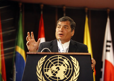 El Presidente de Ecuador, Rafael Correa, durante una anterior visita a la sede de la CEPAL, en 2012.