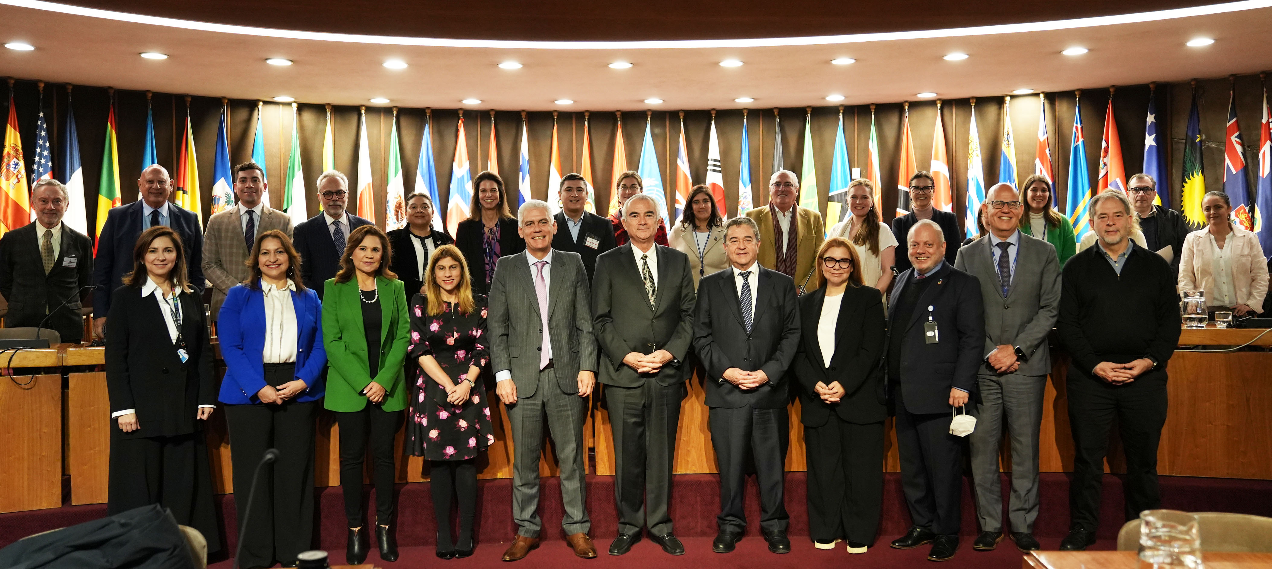 Foto grupal Primera Conferencia de las Comisiones de Futuro Parlamentarias