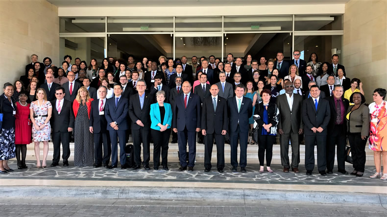 Group photo of the delegates attending the Ninth Meeting of the Negotiating Committe of the Regional Agreement on Principle 10