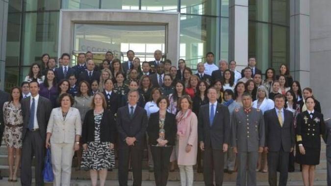 La CEPAL reafirma la necesidad de incorporar la perspectiva de género en asuntos de paz y seguridad para proteger a las mujeres en situaciones de conflicto