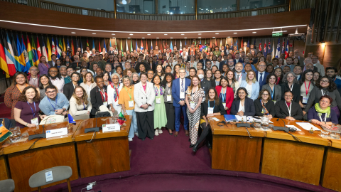 Fotografía de los participantes en la COP 3 del Acuerdo de Escazú.